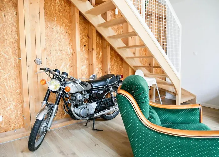 Ecolodge D'Architectes Classe 4 Etoiles - Maison Rimbaud